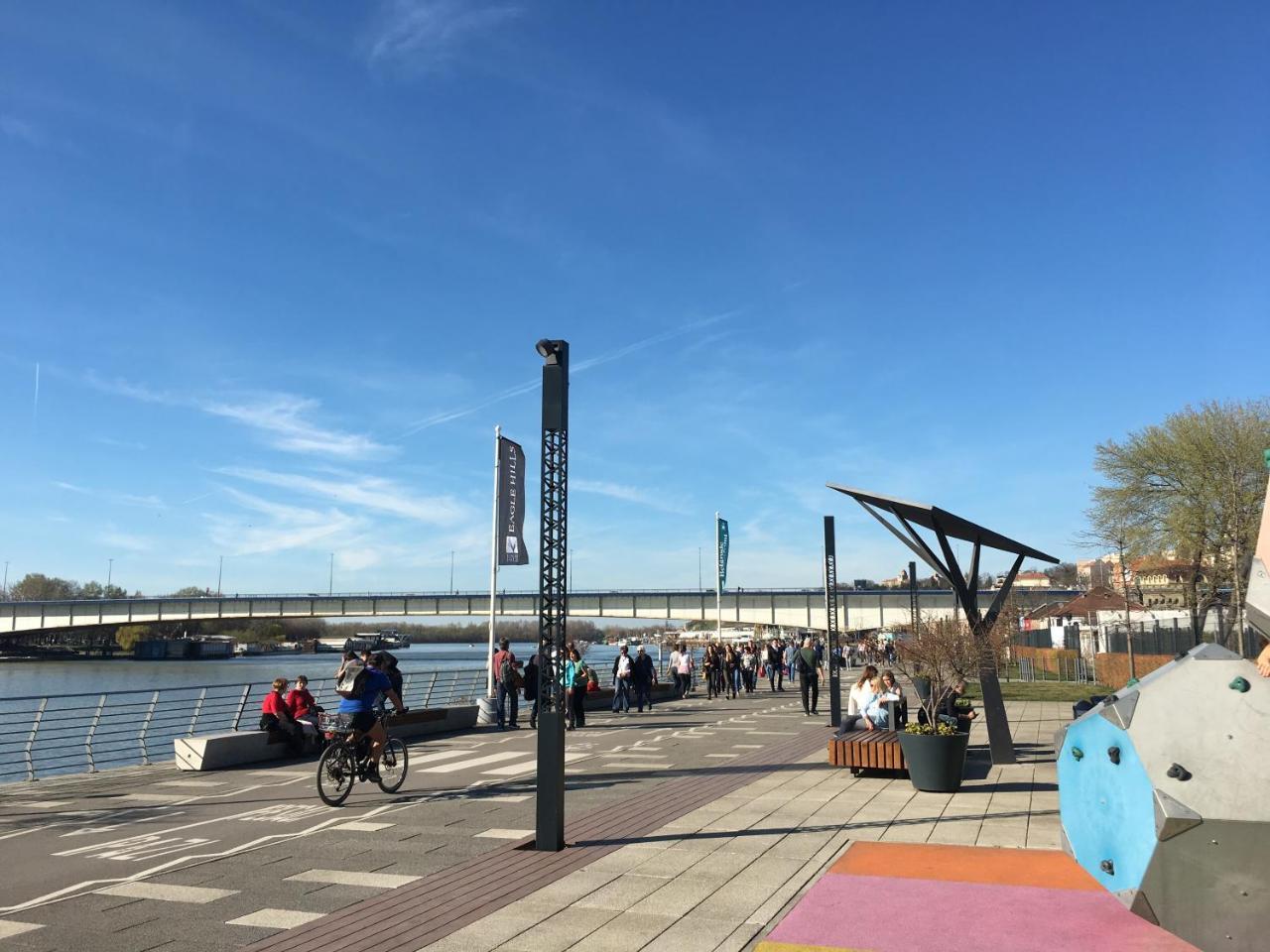 Waterfront - Na Vodi Apartment